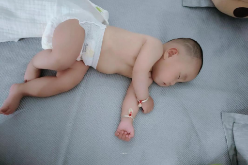 宁夏没满月的宝宝